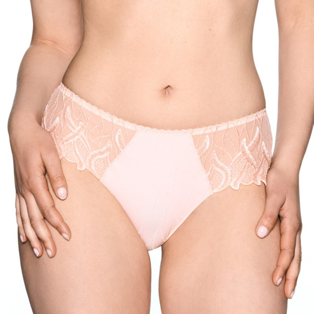 Louisa Bracq Julia Short Nude Rose