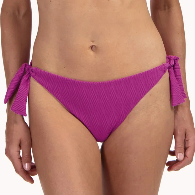Cyell Texture Viola Bikini Hose mit Seitlichen Bändern