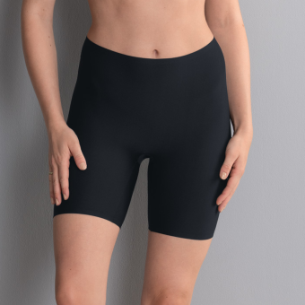 Essentials Korrigierende Short