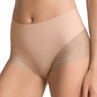 Undie-tectable Hipster mit Spitze