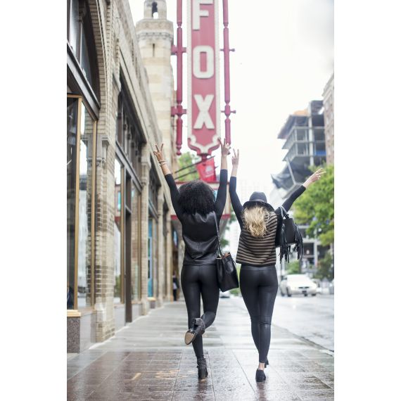 Spanx Ready to Wow Shaping Kunstleder Legging Night Navy Bestellen Sie online bei Annadiva